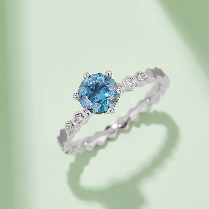直臂微镶尚美蜂巢S925银镀白金MoissaniteWomen's Ring1ctD级